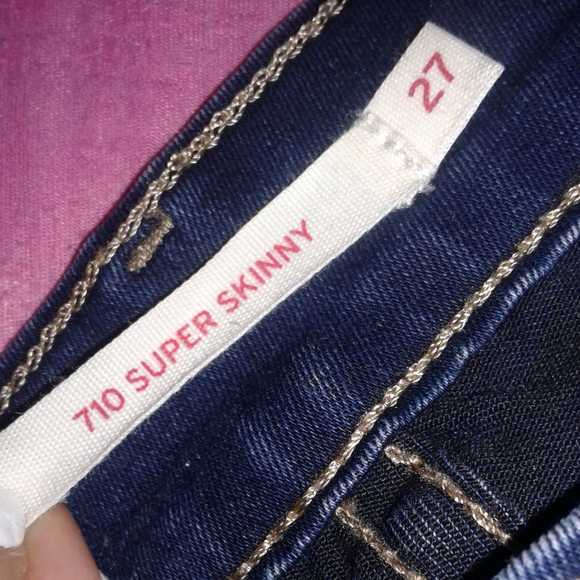 Dark Blue Levis Jeans - Picture 2 of 4